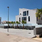 Villa Ampla With Heated Wellness Pool Near Porec Kovacic