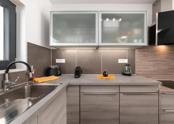 Ampla With Heated Wellness Pool Near Porec * Kovacic